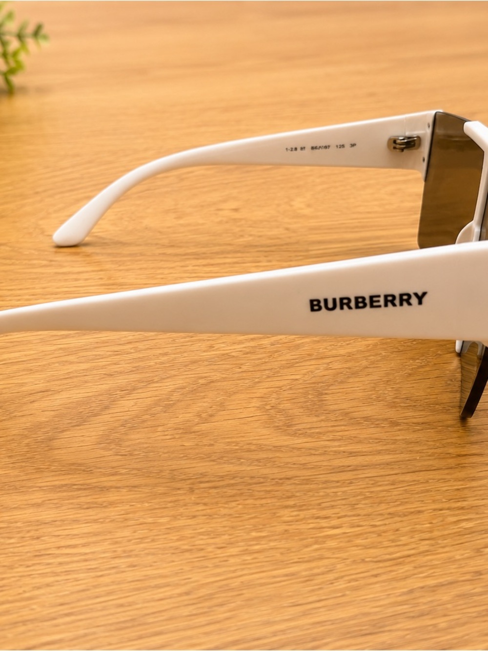 Burberry White Shield Sunglasses with Brown Gradient Lens - Picture 4 of 6